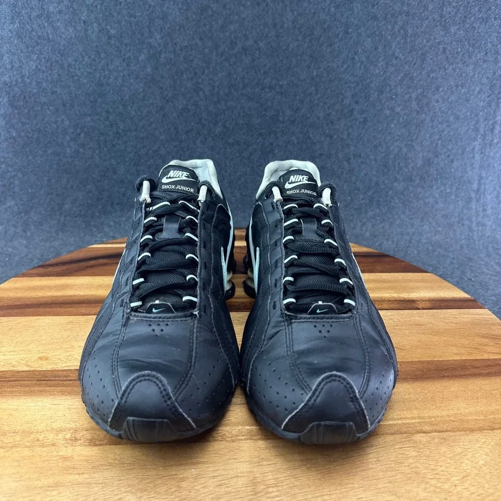 Nike shox junior